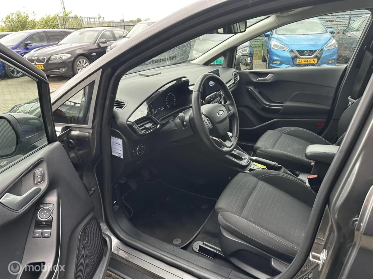 1.0 EcoBoost Titanium I Trekhaak I Stoelverwarming