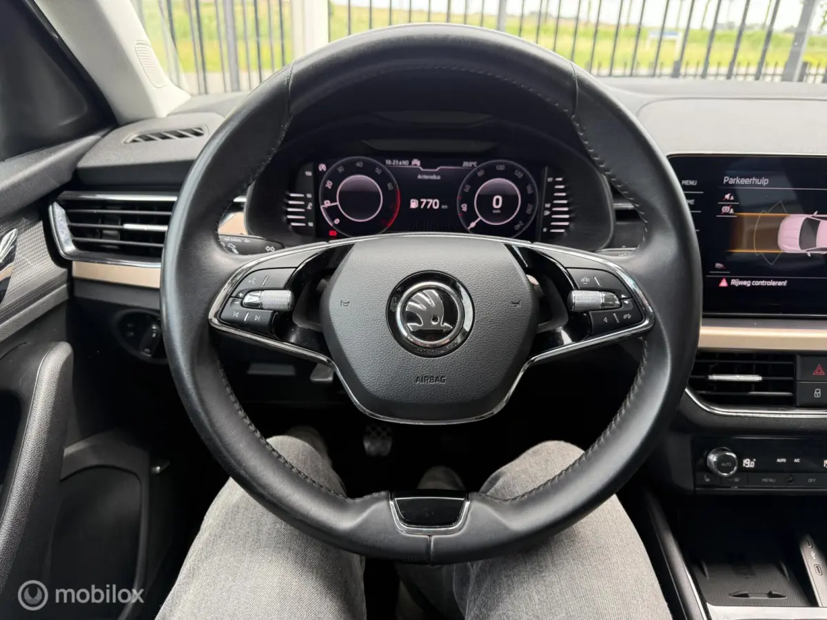 1.0 TSI Business Edition | Keyless | Virtual