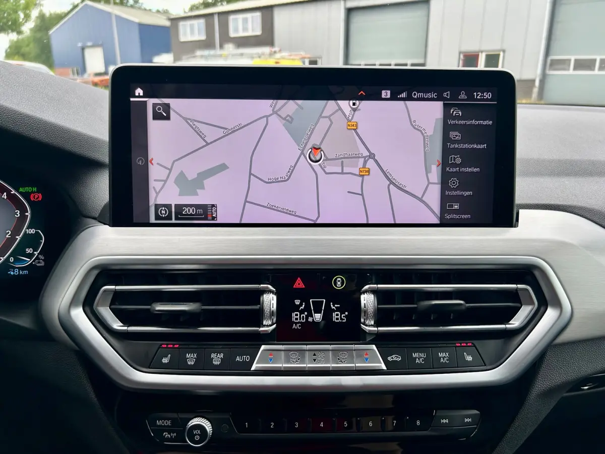 XDrive30e M-sport