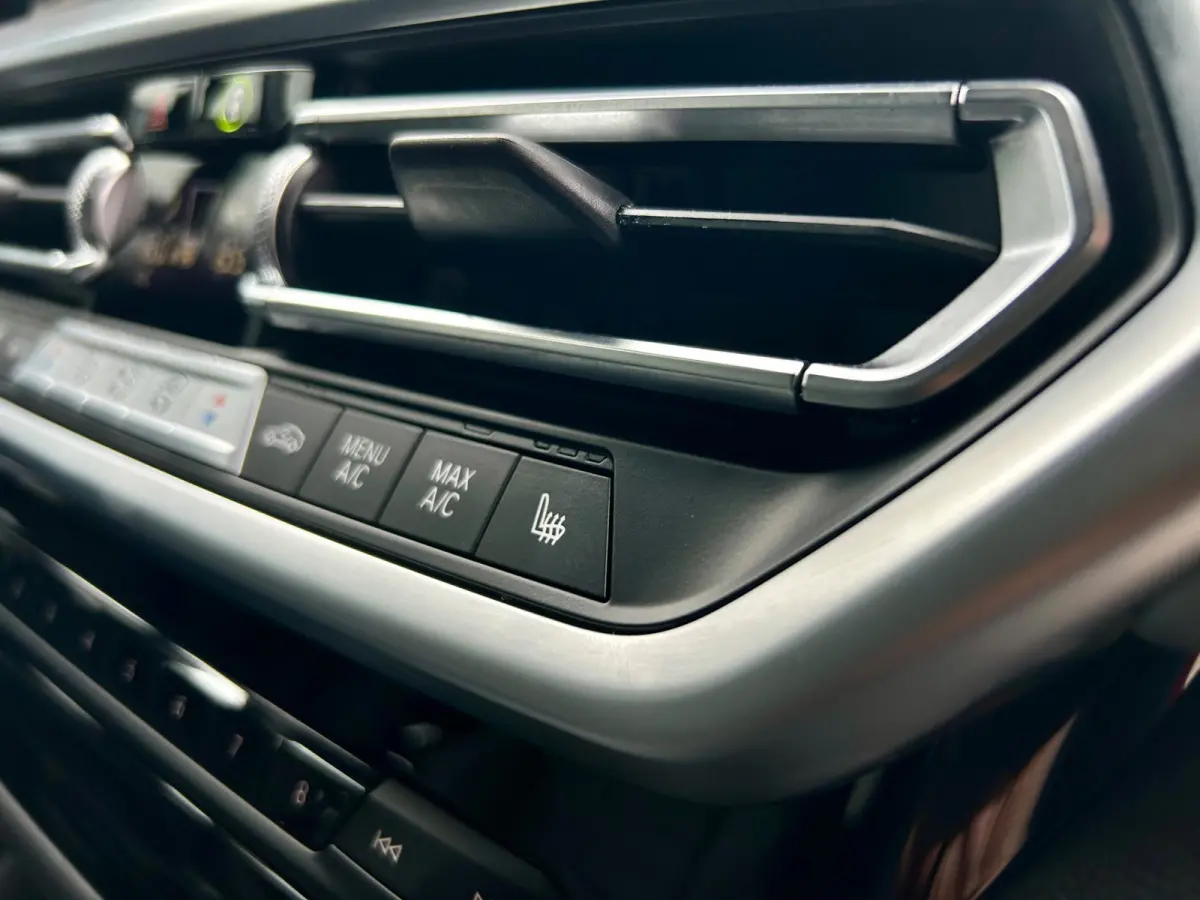 XDrive30e M-sport
