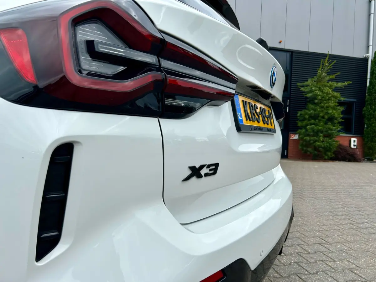 XDrive30e M-sport