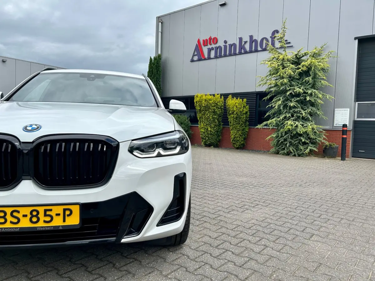 XDrive30e M-sport