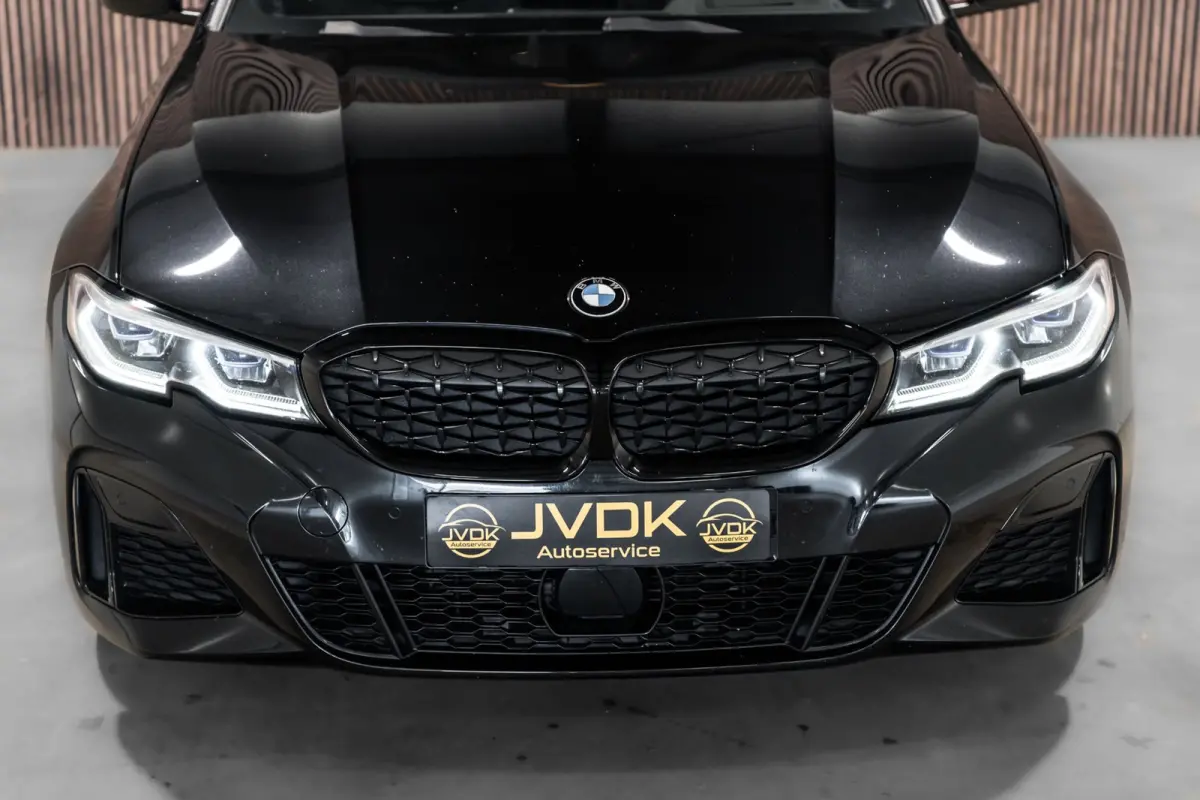 M340d xDrive High Executive PANO LEDER CAMERA