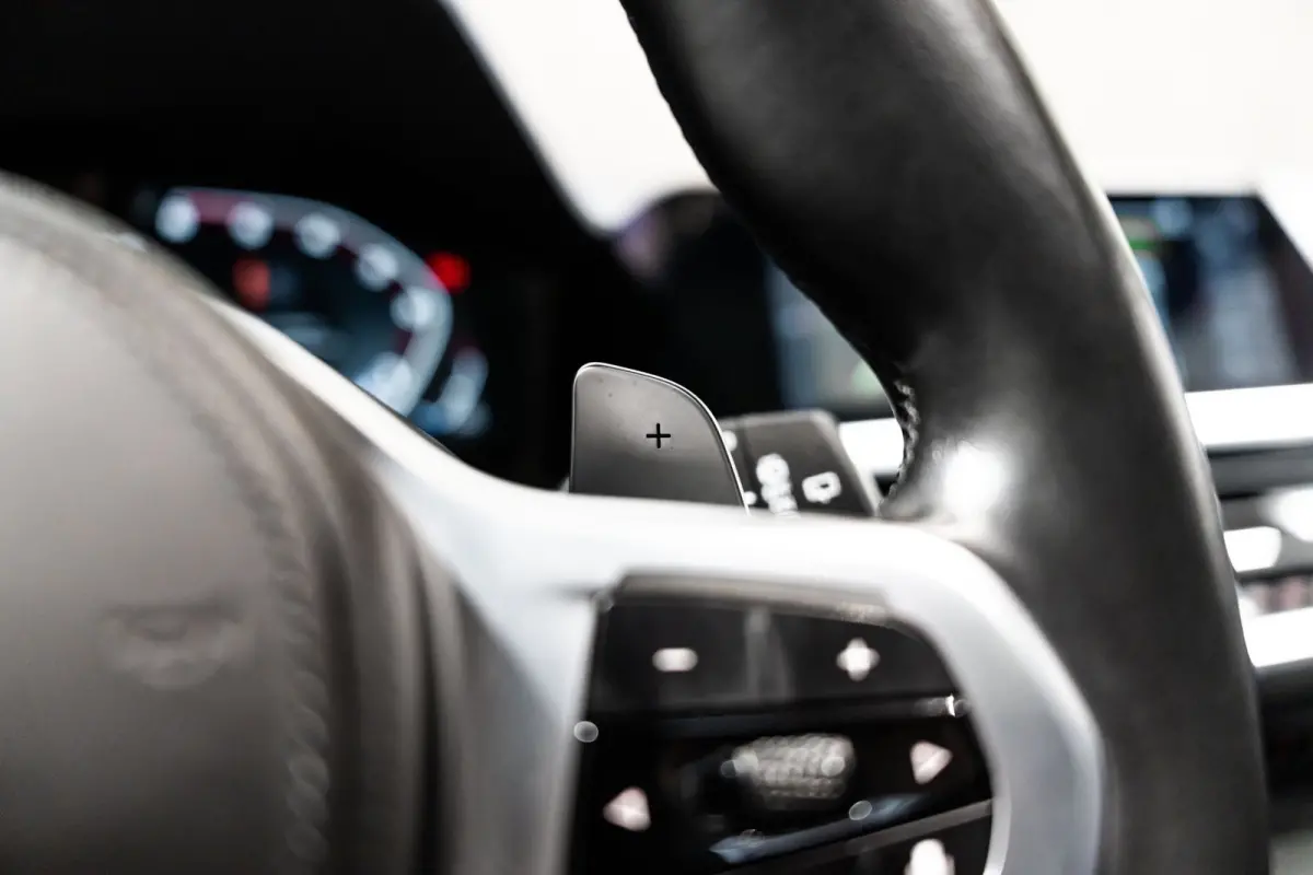 M340d xDrive High Executive PANO LEDER CAMERA