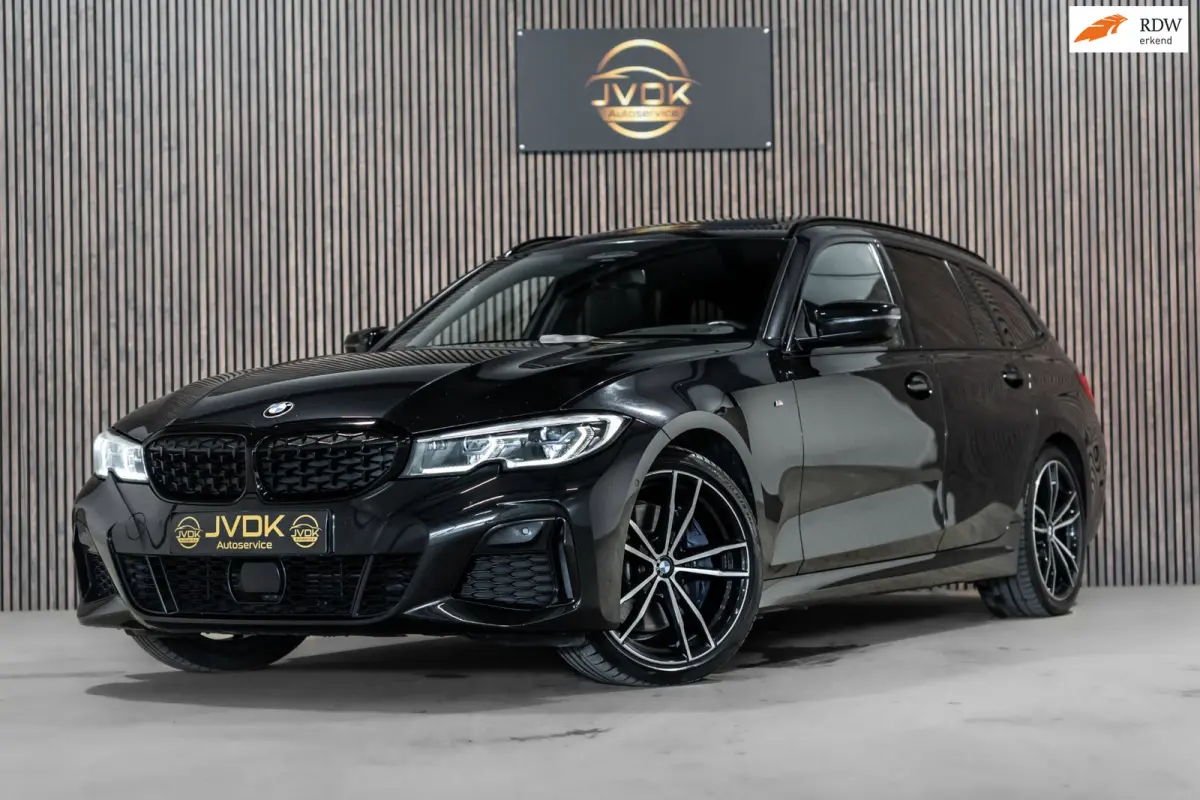 M340d xDrive High Executive PANO LEDER CAMERA