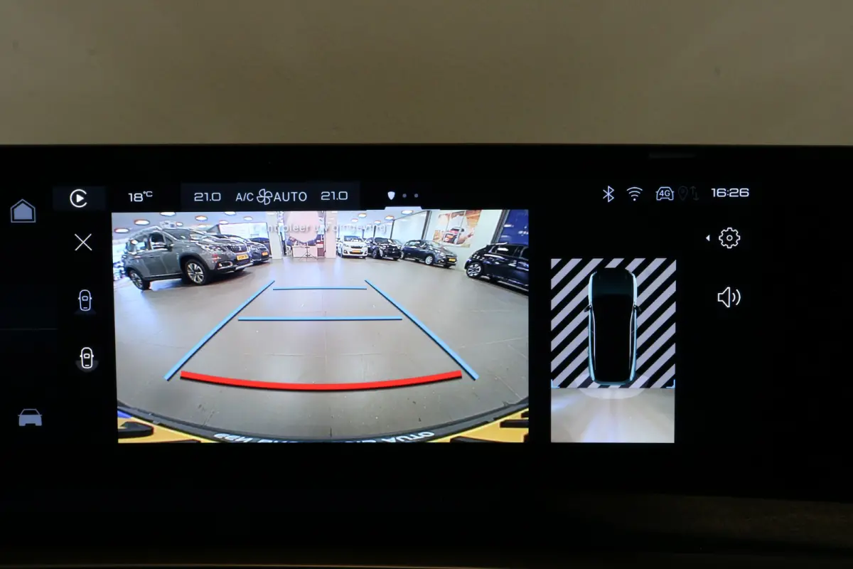 1.6 plug-in Hybrid 195 Allure | Navi | Cruise | LED | 19'' | Keyless | Camera | PDC V+A | Apple Carplay/Android |