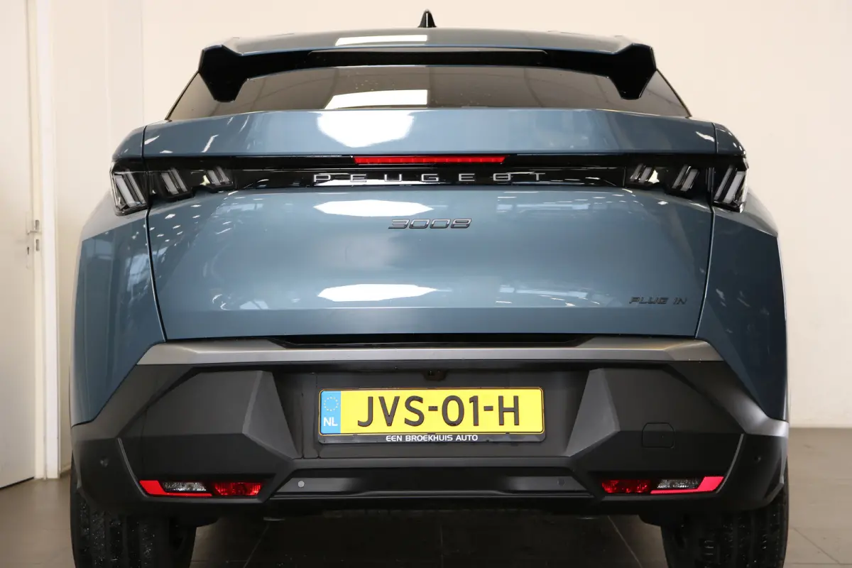 1.6 plug-in Hybrid 195 Allure | Navi | Cruise | LED | 19'' | Keyless | Camera | PDC V+A | Apple Carplay/Android |