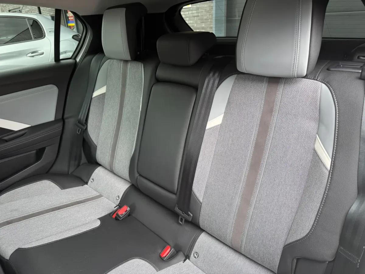 1.2 Level 3 130PK | 1E EIGENAAR | 12MND GARANTIE | LED | ACC | AGR| CAMERA | DAB | CARPLAY | NAVI |