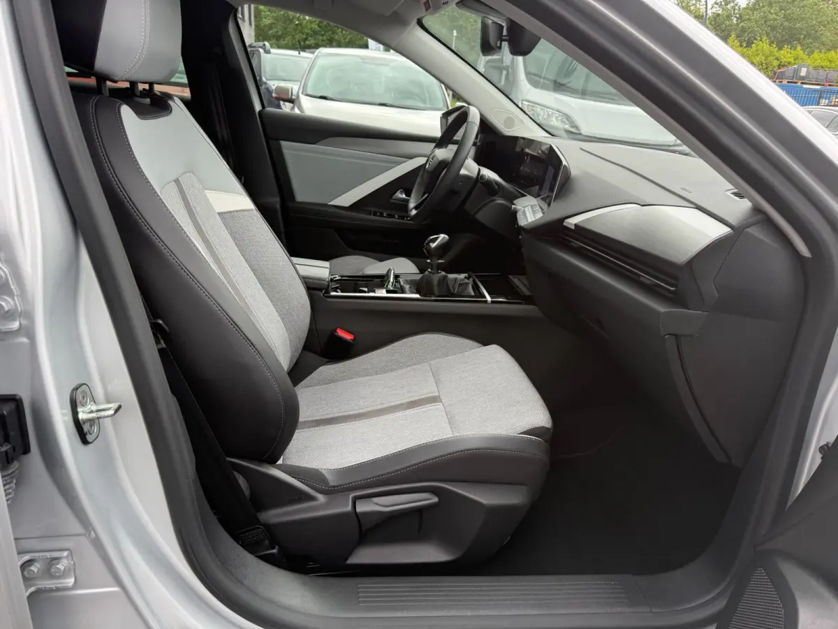 1.2 Level 3 130PK | 1E EIGENAAR | 12MND GARANTIE | LED | ACC | AGR| CAMERA | DAB | CARPLAY | NAVI |