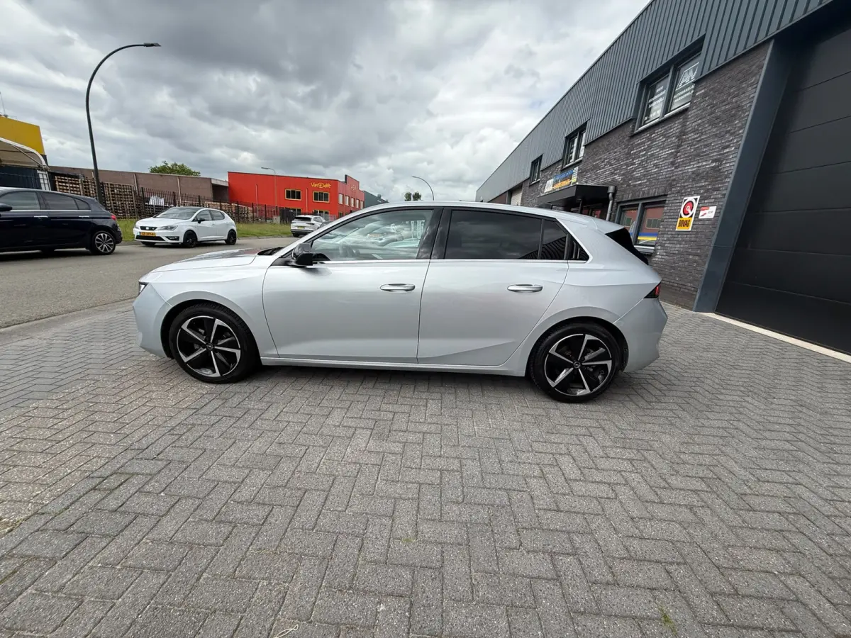 1.2 Level 3 130PK | 1E EIGENAAR | 12MND GARANTIE | LED | ACC | AGR| CAMERA | DAB | CARPLAY | NAVI |
