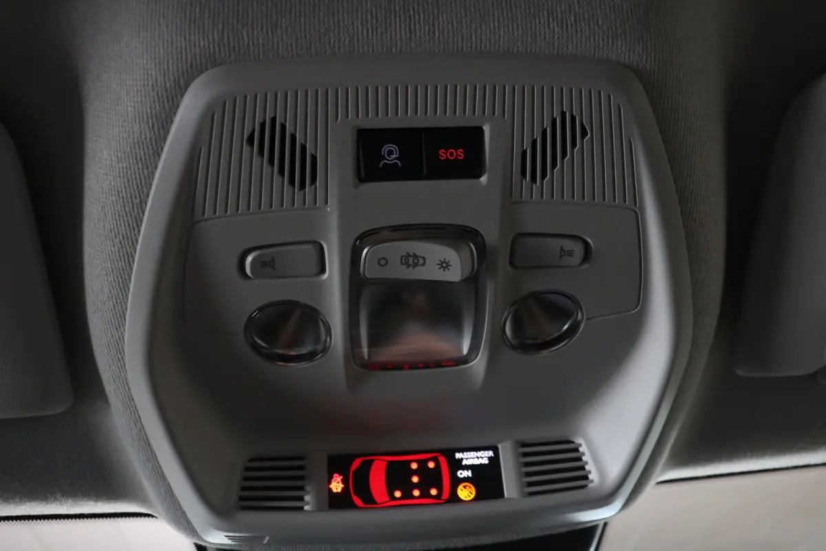 1.2 Turbo Hybrid GS 7p. | Navi | Winter en Technologie pakket | Camera | DAB | PDC V+A | Cruise control | Apple Carplay/Android |