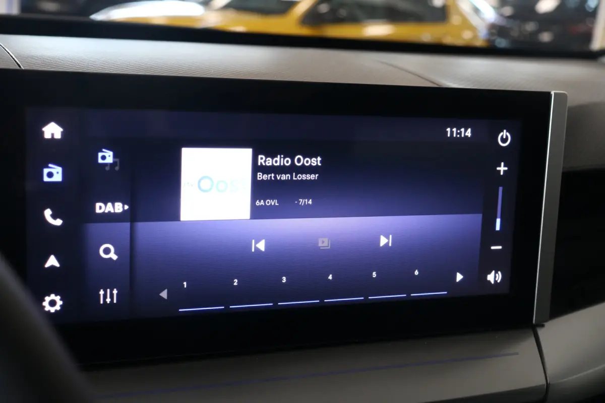 1.2 Turbo Hybrid GS 7p. | Navi | Winter en Technologie pakket | Camera | DAB | PDC V+A | Cruise control | Apple Carplay/Android |
