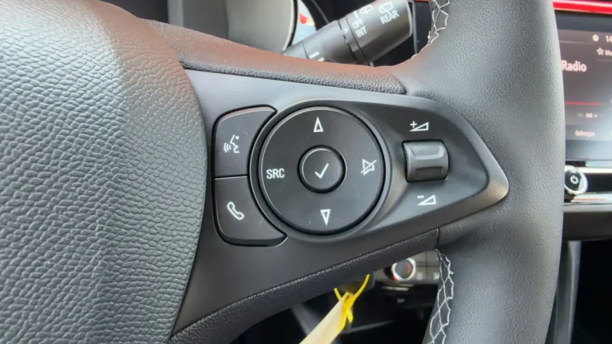 1.2 100PK GS Line Carplay Sportpack Virtual Cockpit Camera