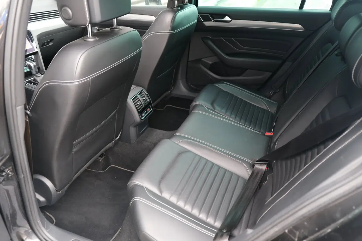 1.4 TSI PHEV GTE 218PK Pano Volleder Cam Trekhaak Virtual Led