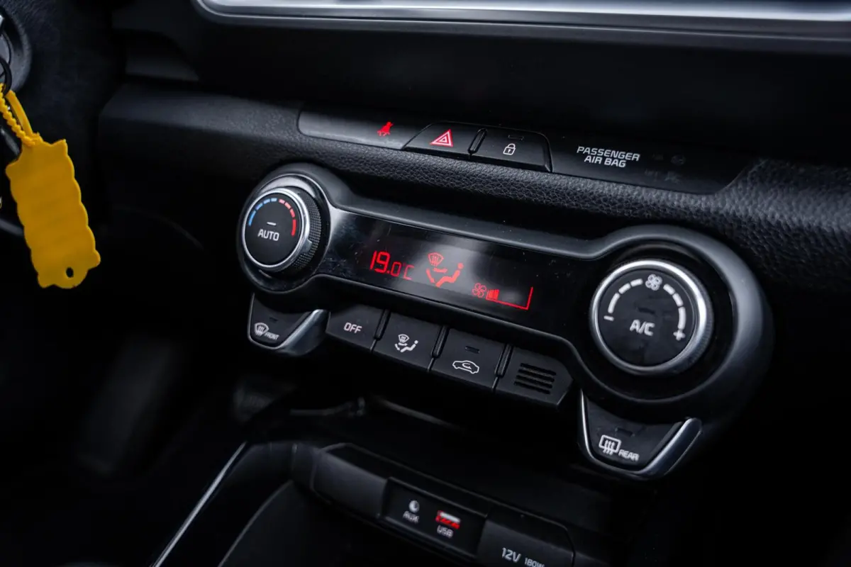 1.0 T-GDi DynamicPlusLine*AUTOMAAT*CARPLAY*CLIMA*