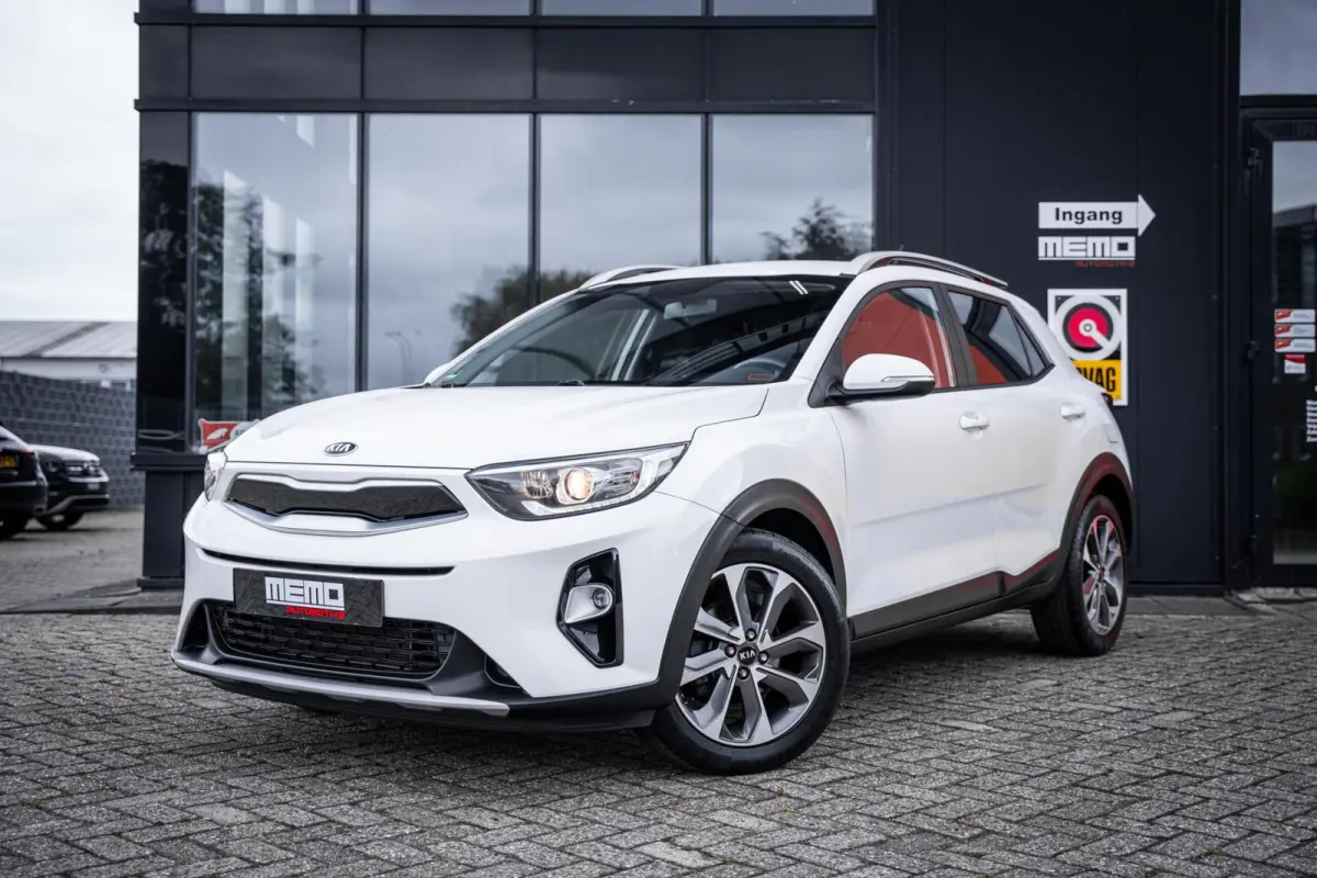 1.0 T-GDi DynamicPlusLine*AUTOMAAT*CARPLAY*CLIMA*