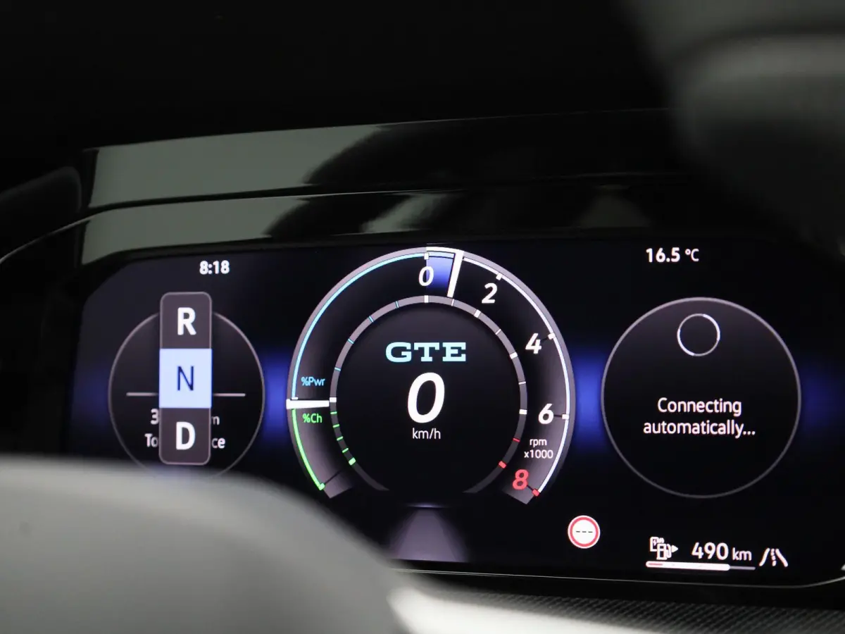 1.5 eHybrid GTE 272 PK| Origineel Nederlands | 1e Eigenaar | Navigatie | Stoelverwarming | Stuurwielverwarming | Achteruitrijcamera | Dodehoekdetectie