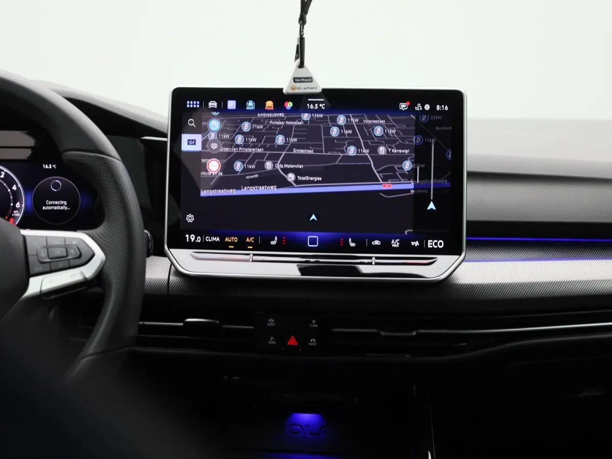 1.5 eHybrid GTE 272 PK| Origineel Nederlands | 1e Eigenaar | Navigatie | Stoelverwarming | Stuurwielverwarming | Achteruitrijcamera | Dodehoekdetectie