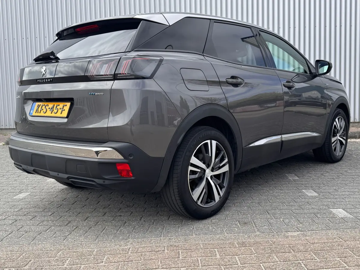 1.6 HYbrid 225 PK Allure | Camera | Navigatie | Keyless | Cruise Control | | Cruise control | DAB ontvanger | Grootlichtassistent