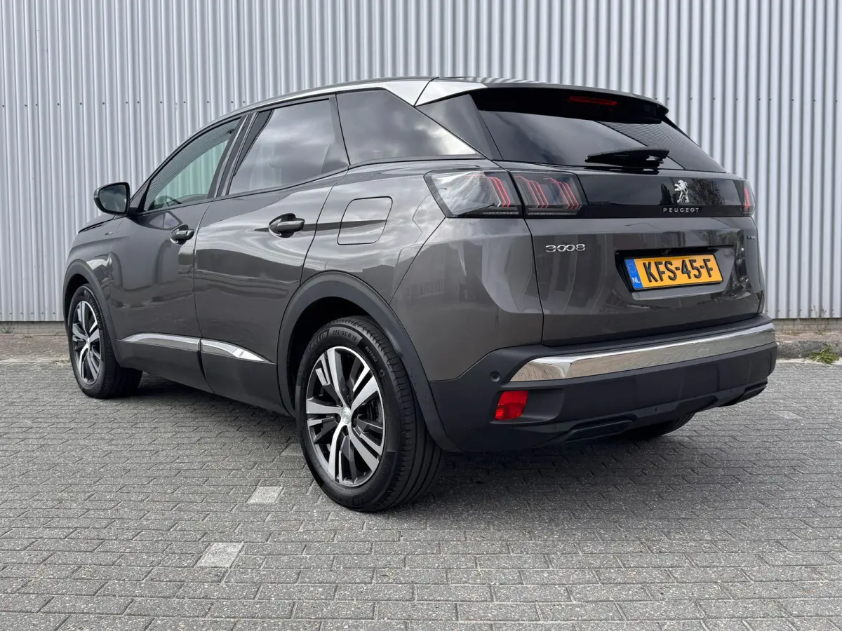 1.6 HYbrid 225 PK Allure | Camera | Navigatie | Keyless | Cruise Control | | Cruise control | DAB ontvanger | Grootlichtassistent