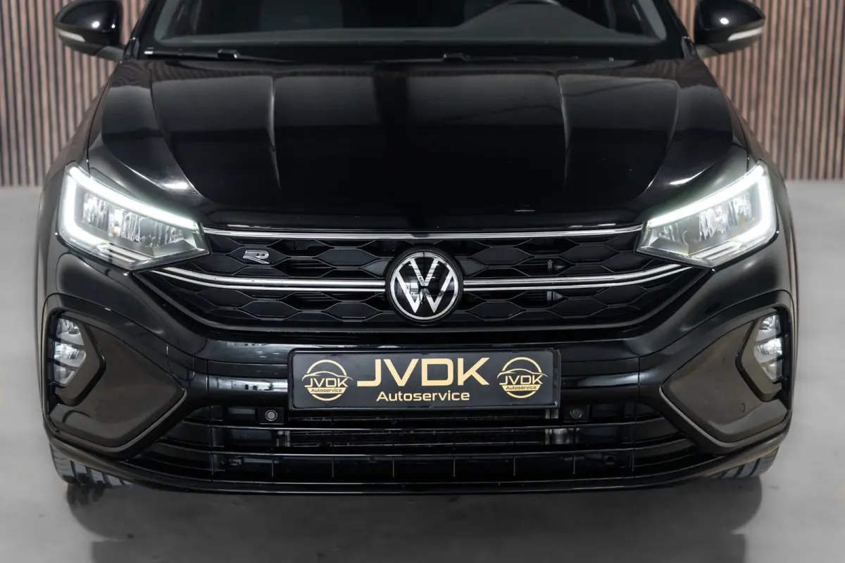 1.5 TSI R-Line DSG PANO LED Keyless