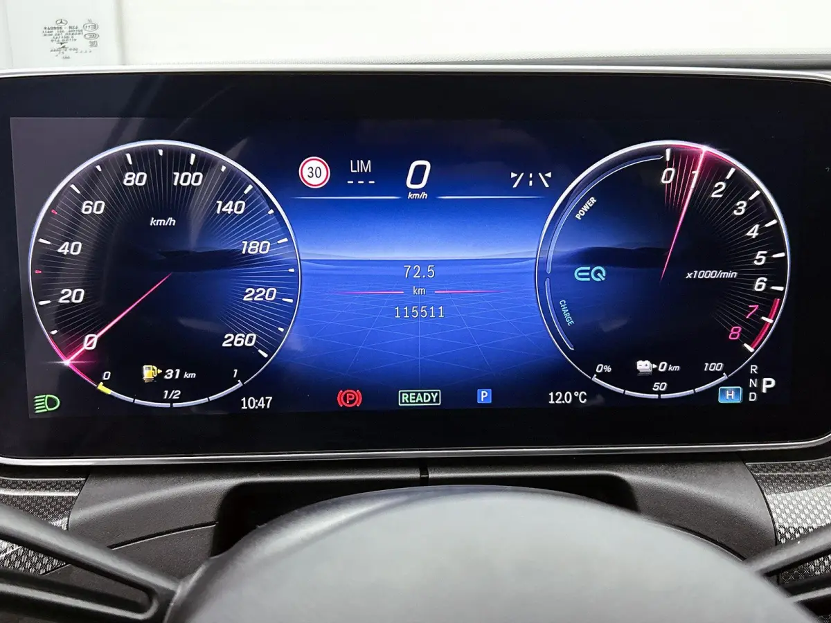300 e AMG Line 313PK | Automaat | Elektrisch Panoramadak | Achteruitrij Camera | Night Pakket | Elektrische stoelen | Apple Carplay | Android Auto | Elektrische Trekhaak ||