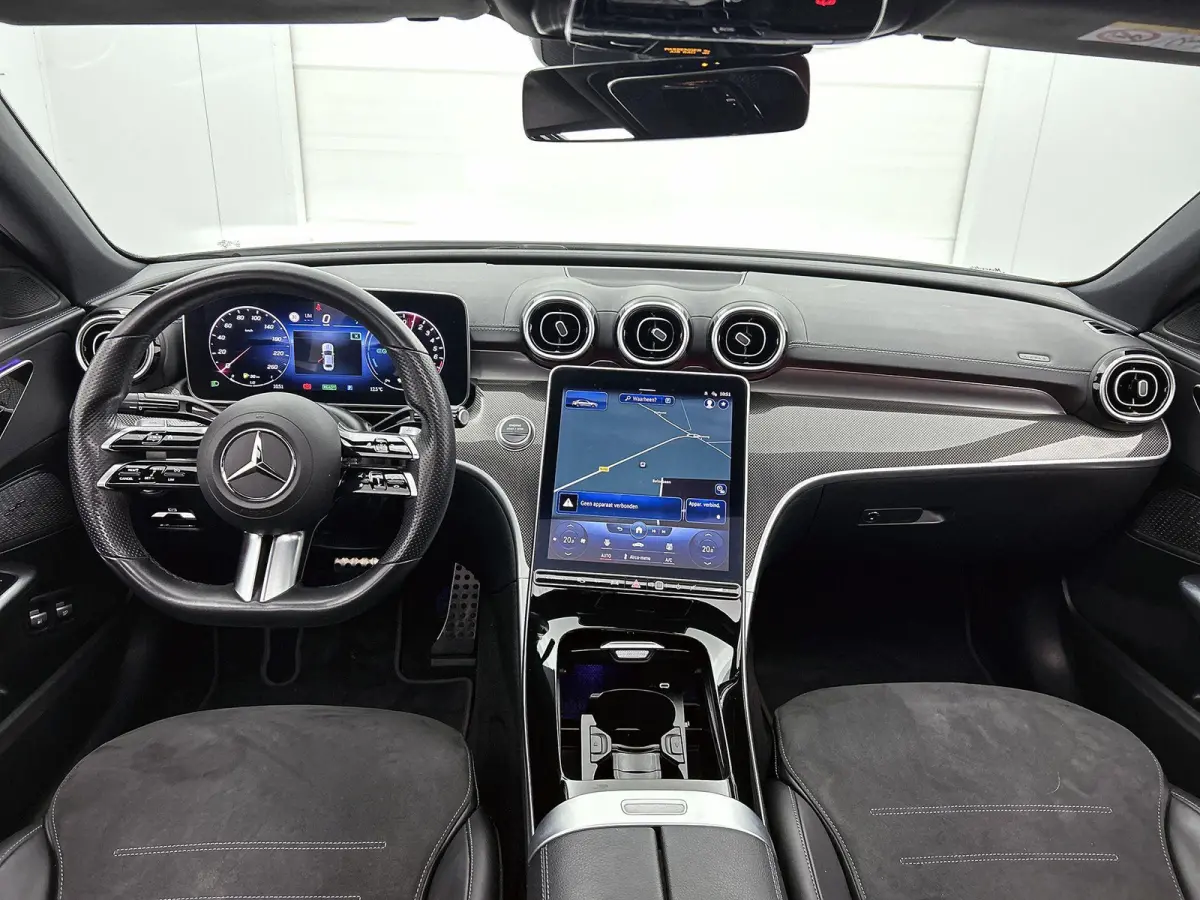 300 e AMG Line 313PK | Automaat | Elektrisch Panoramadak | Achteruitrij Camera | Night Pakket | Elektrische stoelen | Apple Carplay | Android Auto | Elektrische Trekhaak ||