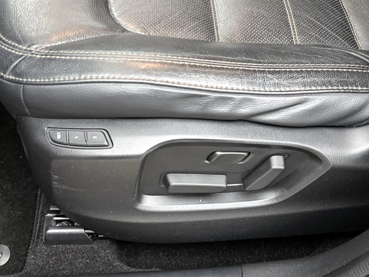 2.0 SkyActiv-G 165 Skylease GT 165 PK | Automaat | Stoelverwarming | Cruise Control | Elektrische verstelbare stoelen |