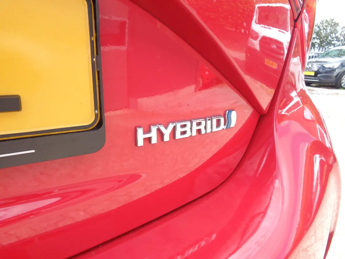 1.5 Hybrid Dynamic Automaat, ECC, LM velgen