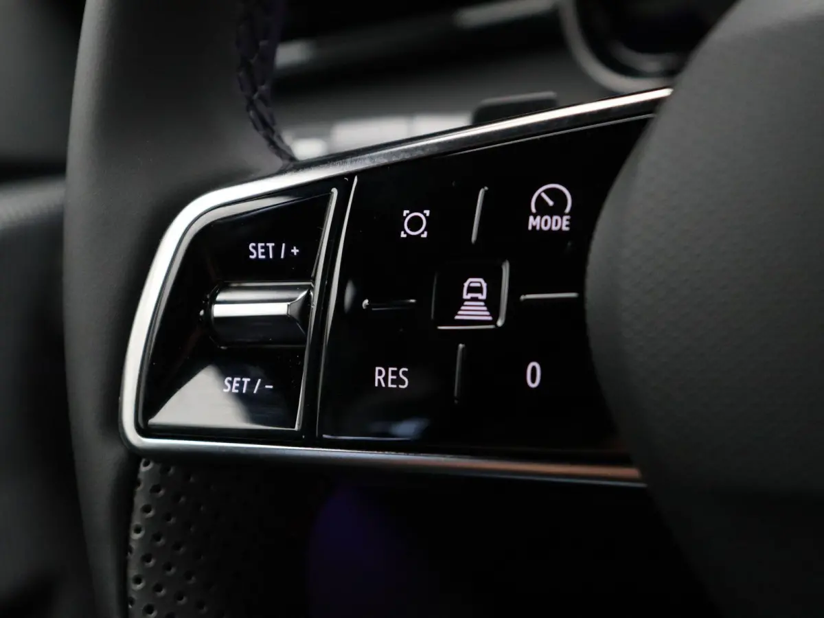 comfort range iconic 52 kWh | Vijf jaar garantie | Harman Kardon | All season banden | Stoel- en stuurwielverwarming