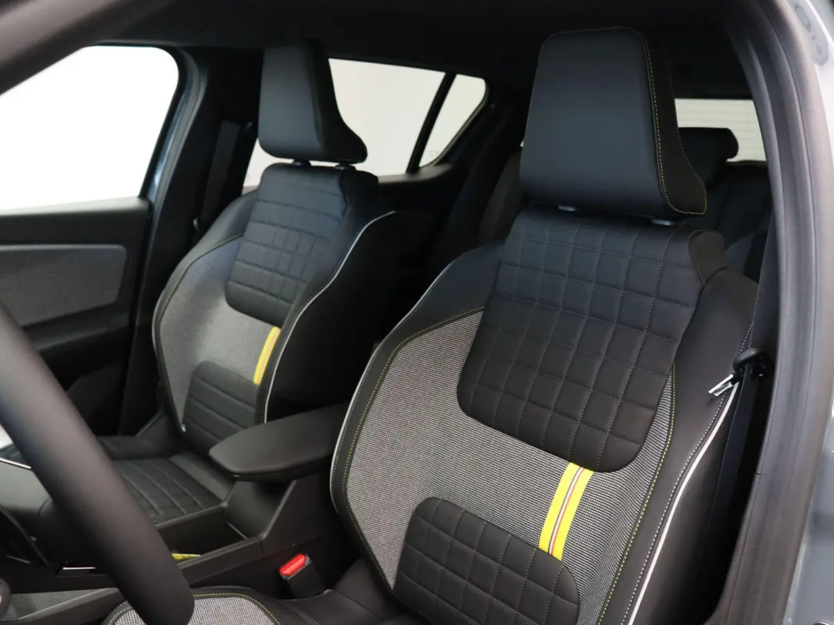 comfort range iconic 52 kWh | Vijf jaar garantie | Harman Kardon | All season banden | Stoel- en stuurwielverwarming