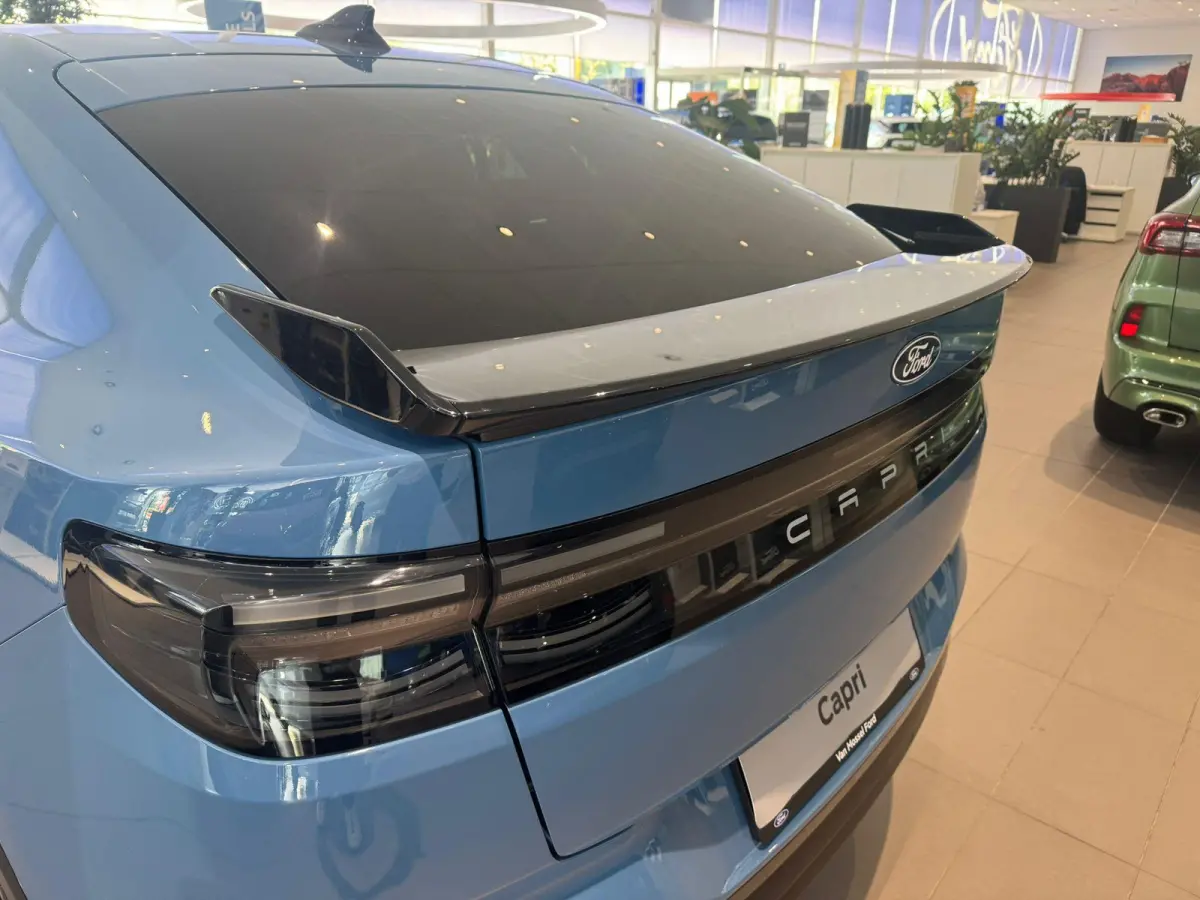 Collection Extended Range RWD 79 kWh | Nieuwe kleur!! | Elektr. Bestuurdersstoel met Memory | 21* LMV | Sportieve Bodykit | Verwarmbare Voorstoelen en Stuurwiel | B&O |