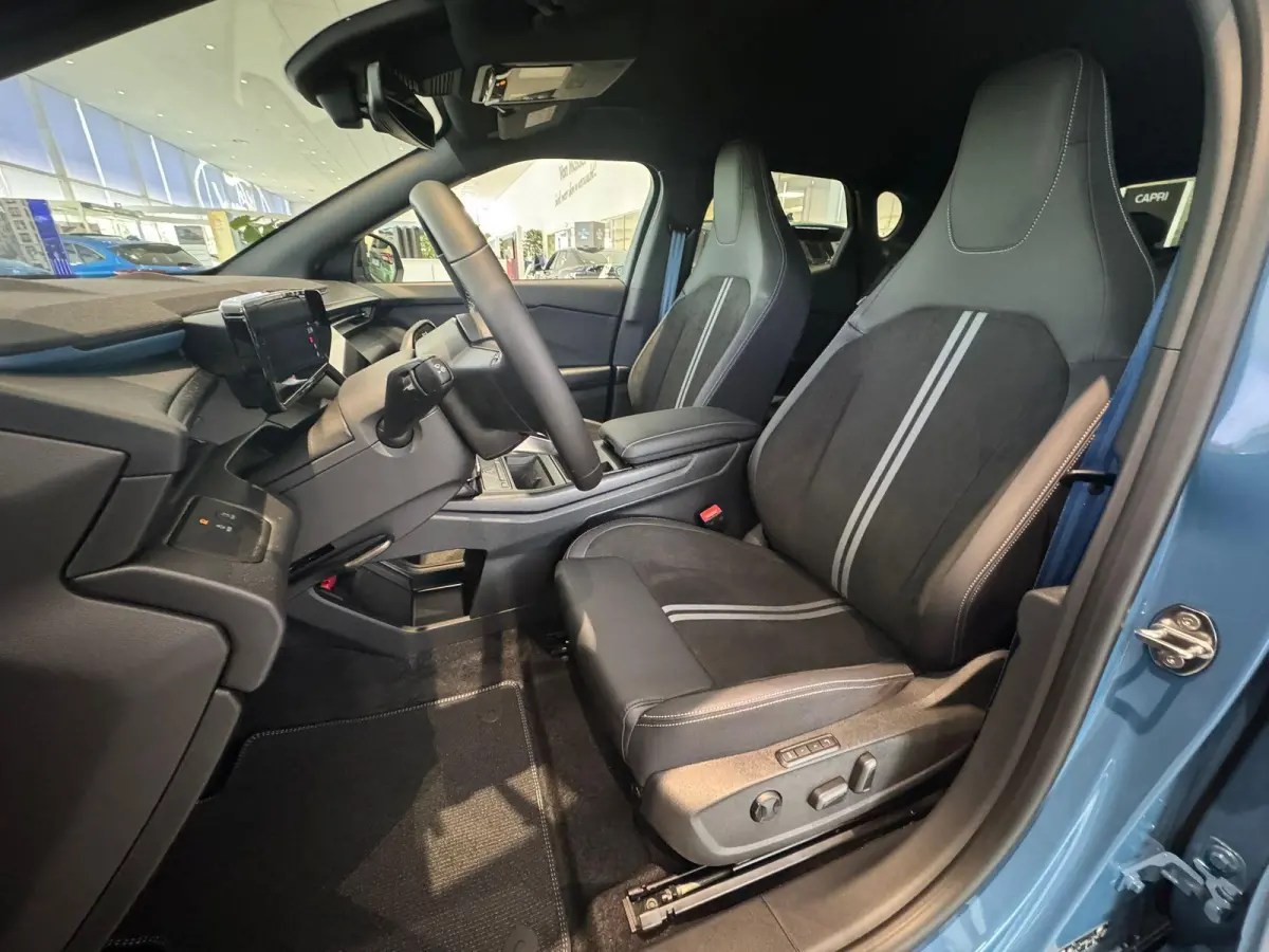 Collection Extended Range RWD 79 kWh | Nieuwe kleur!! | Elektr. Bestuurdersstoel met Memory | 21* LMV | Sportieve Bodykit | Verwarmbare Voorstoelen en Stuurwiel | B&O |
