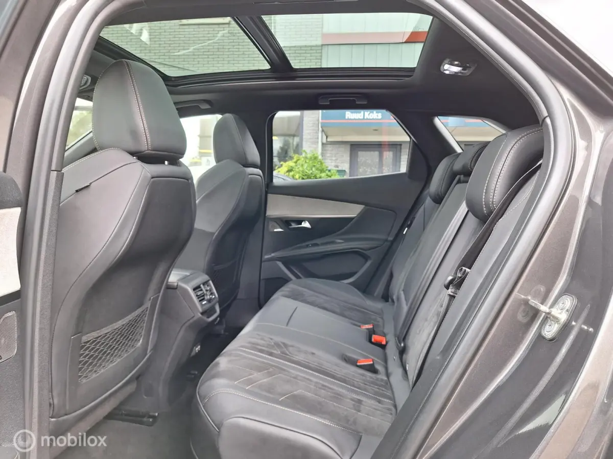 1.6 HYbrid 225 GT • Panoramadak • ACC •