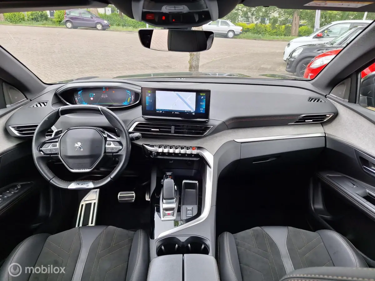 1.6 HYbrid 225 GT • Panoramadak • ACC •