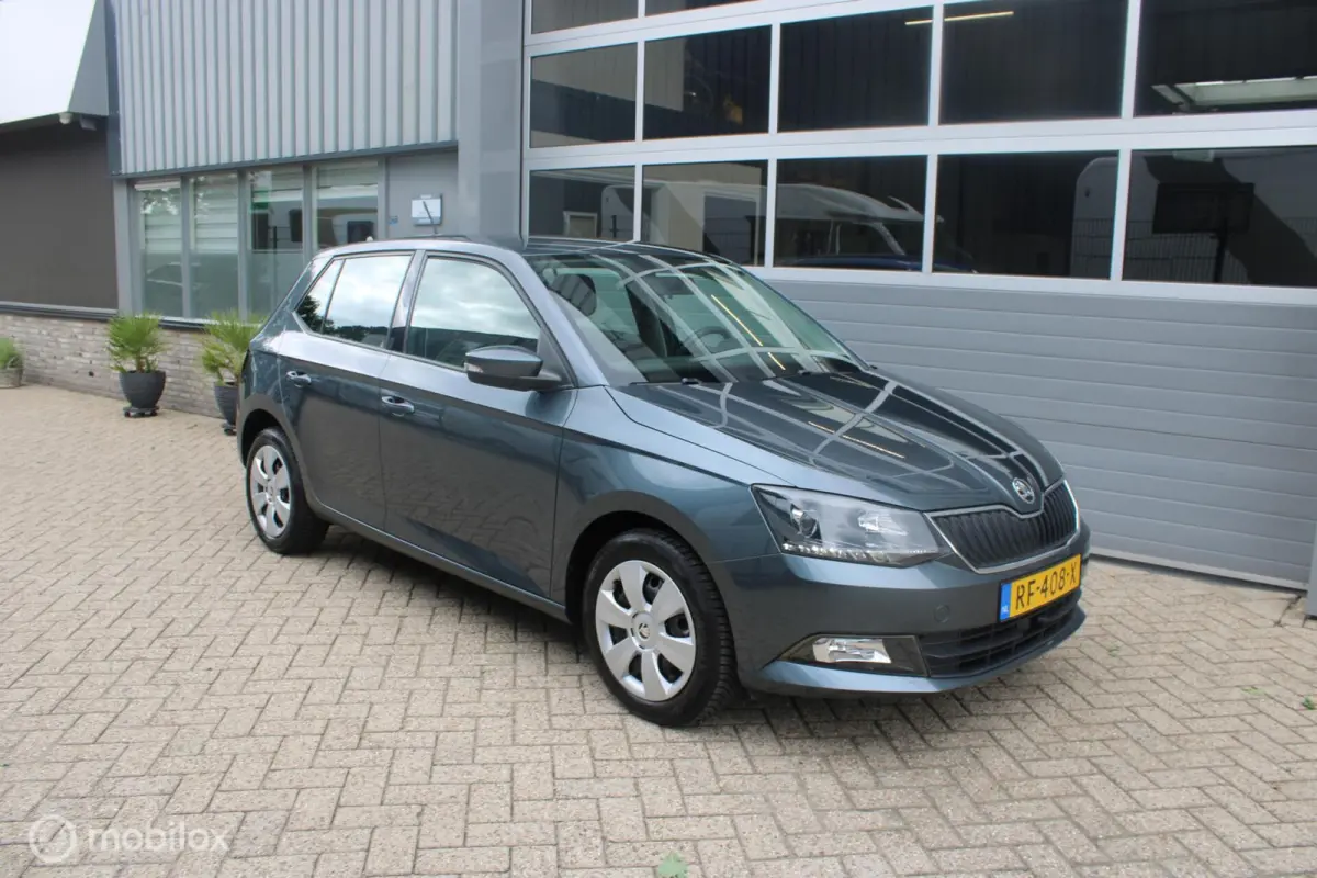 1.0 TSI Ambition 1e Eigenaar NL Auto | Airco | Cruise | Navigatie | Parkeersensoren.