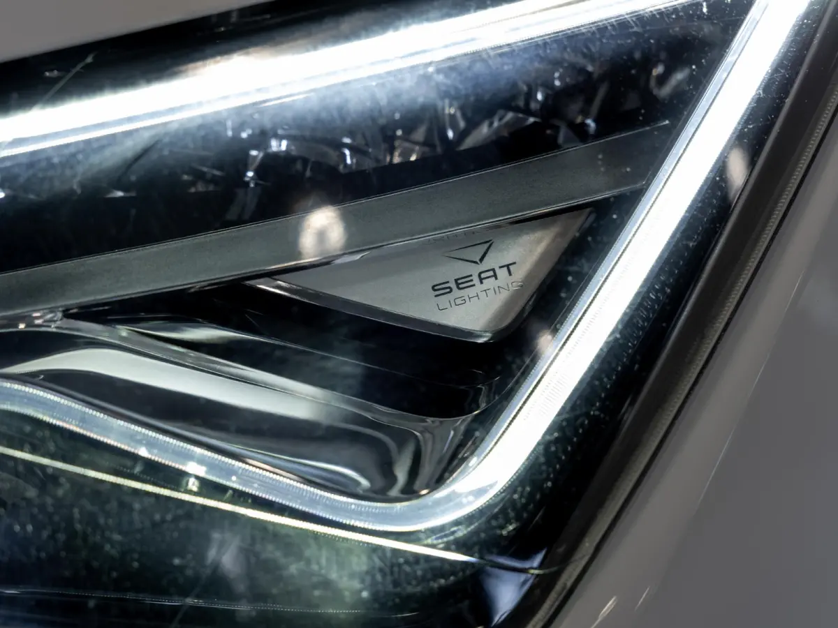 1.4 EcoTSI Style Business Intense / 150pk / Trekhaak / Achteruitrij camera / Virtual dashboard /