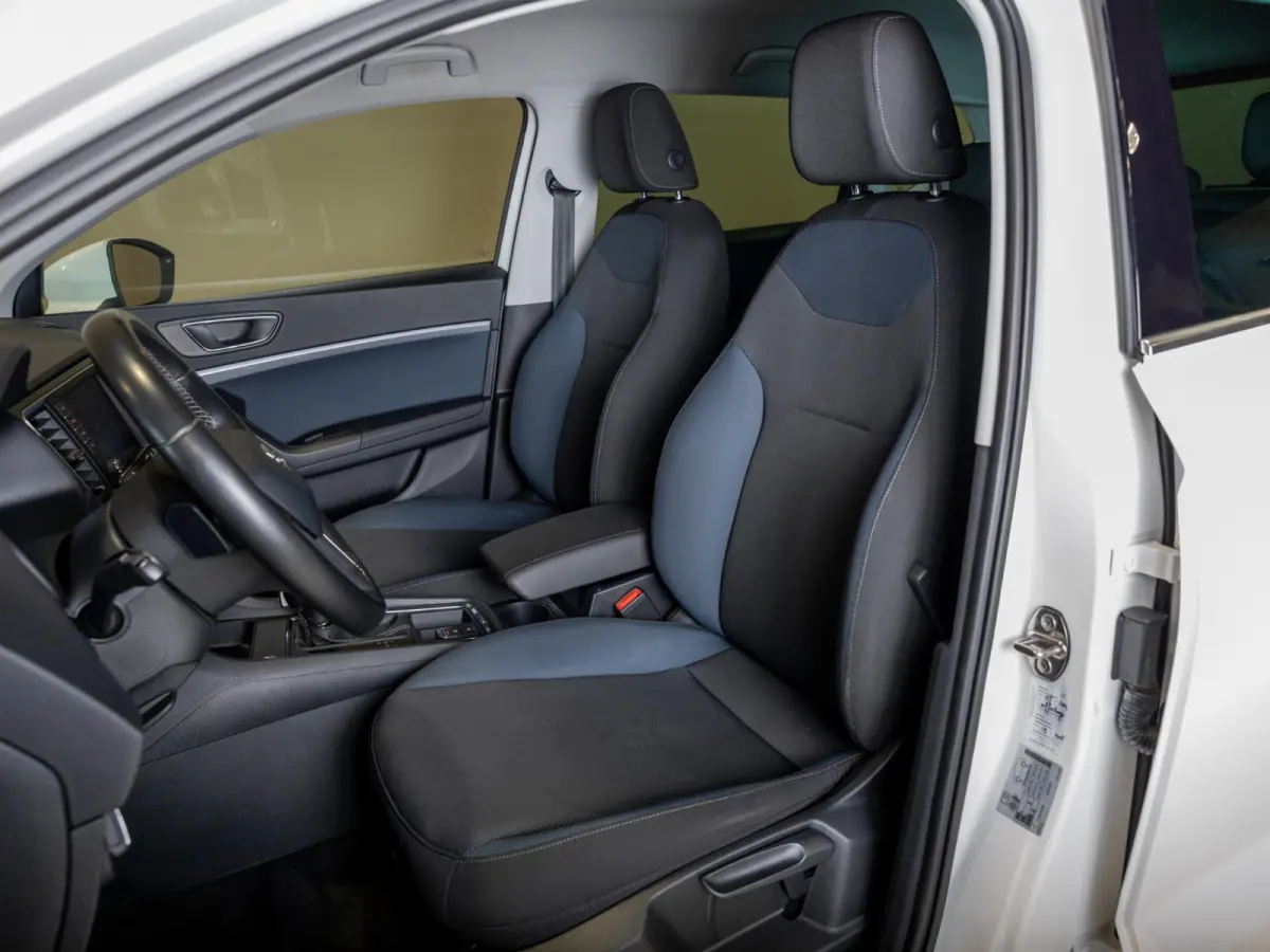 1.4 EcoTSI Style Business Intense / 150pk / Trekhaak / Achteruitrij camera / Virtual dashboard /