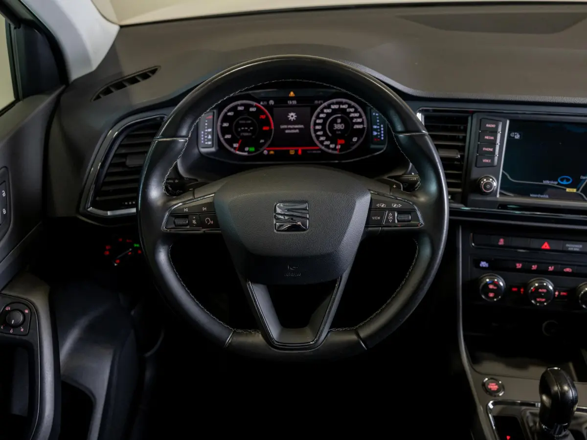 1.4 EcoTSI Style Business Intense / 150pk / Trekhaak / Achteruitrij camera / Virtual dashboard /