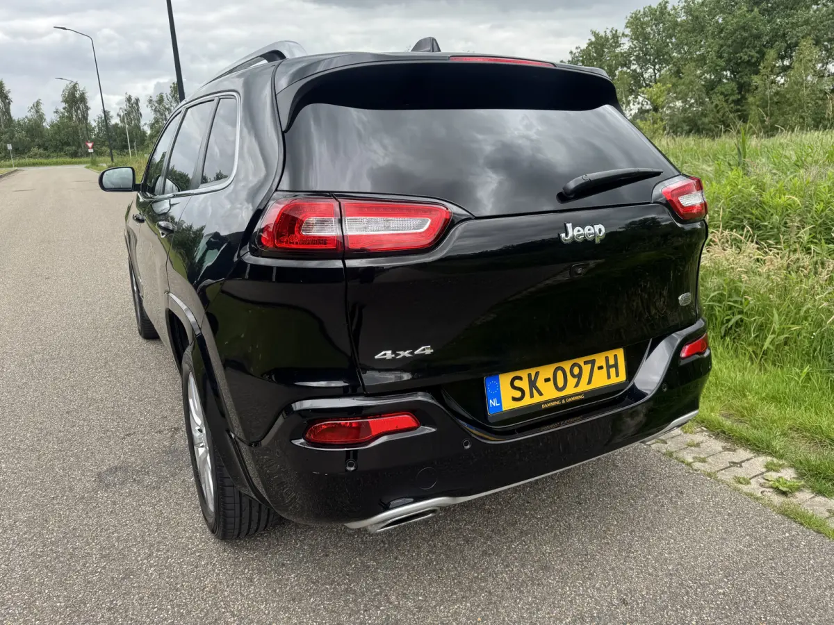 2.2 Overland Vol Opties!! Weinig Km !!