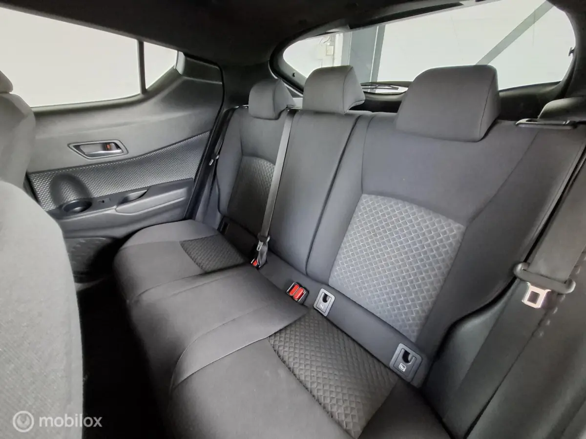 1.8 Hybrid Style | STOELVERWARM. - RIJKLAARPRIJS