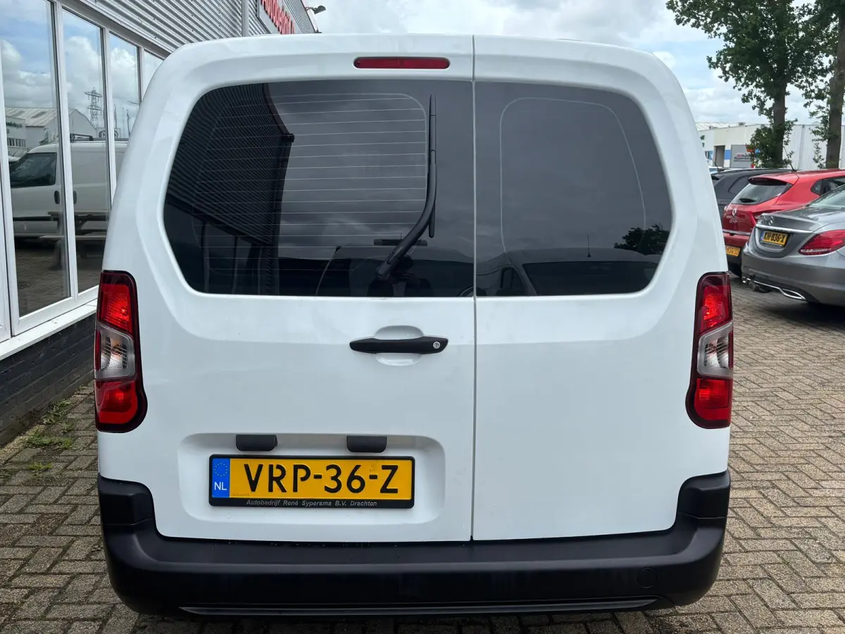 1.5 BlueHDI Club XL | Apple Carplay | Multifunctioneel Stuur | Cruise | Navi