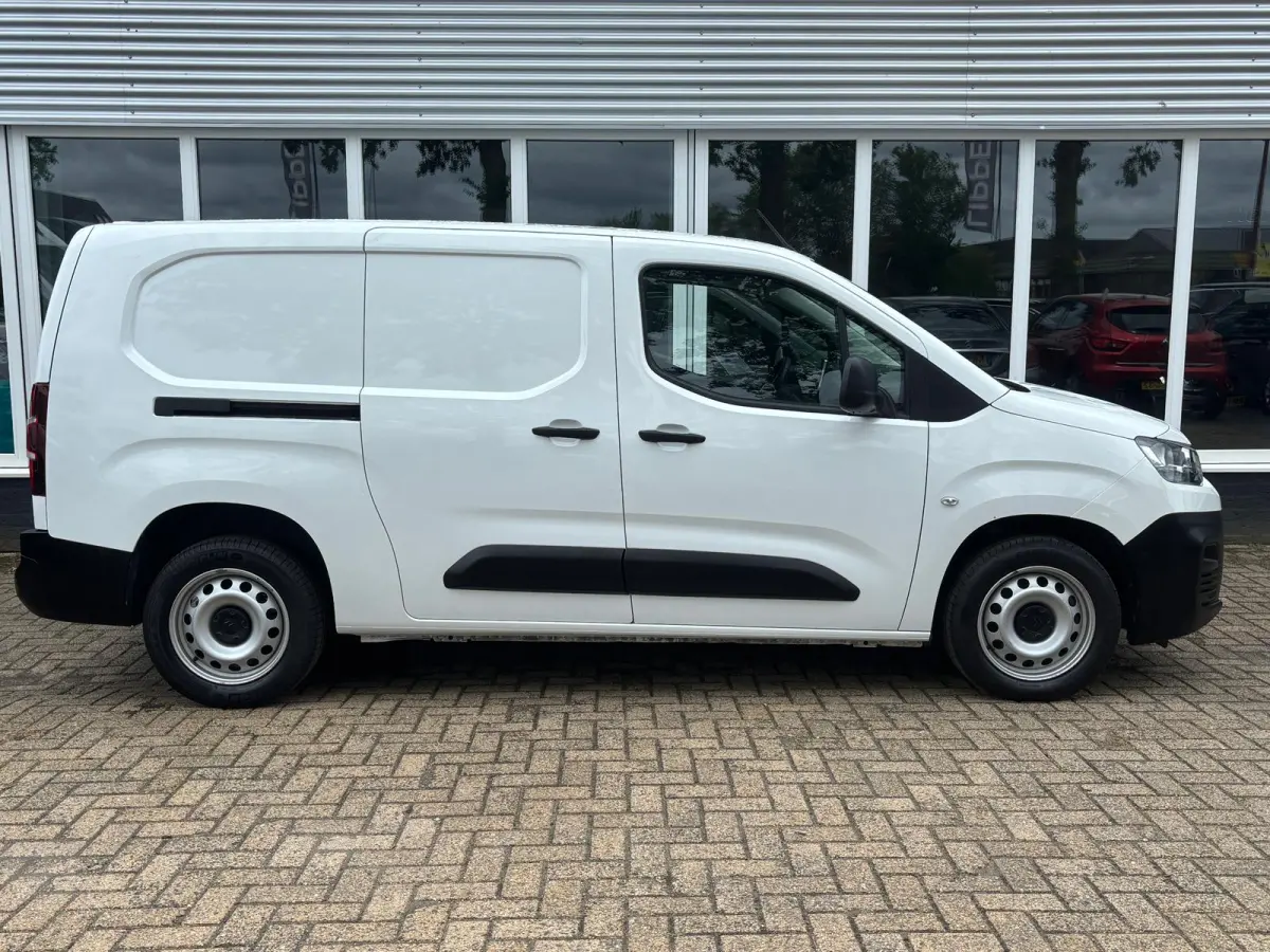 1.5 BlueHDI Club XL | Apple Carplay | Multifunctioneel Stuur | Cruise | Navi