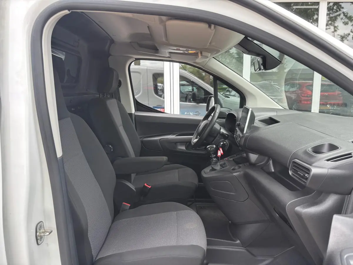 1.5 BlueHDI Club XL | Apple Carplay | Multifunctioneel Stuur | Cruise | Navi