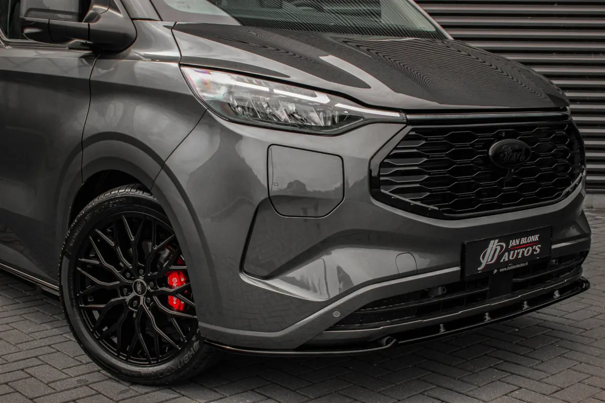 Cust. 340 L2H1 Limited 71kWh 218PK / JB- EDITON / CAMERA / 370KM RANGE / APPLE CARPLAY /DRIVERS- PACK /FULL OPTION