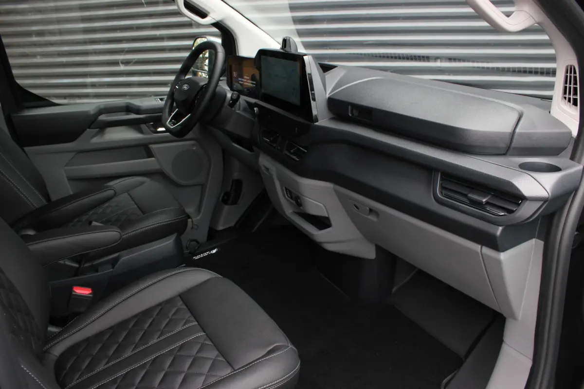 Cust. 340 L2H1 Limited 71kWh 218PK / JB- EDITON / CAMERA / 370KM RANGE / APPLE CARPLAY /DRIVERS- PACK /FULL OPTION