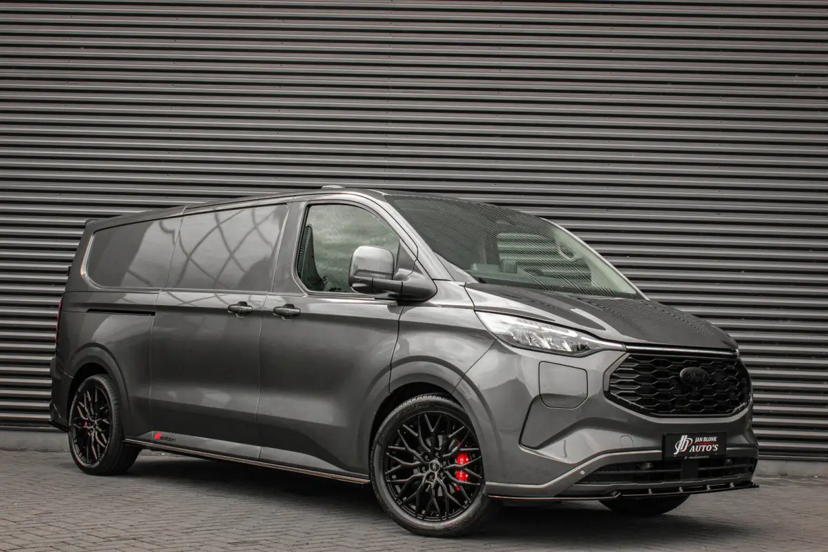 Cust. 340 L2H1 Limited 71kWh 218PK / JB- EDITON / CAMERA / 370KM RANGE / APPLE CARPLAY /DRIVERS- PACK /FULL OPTION