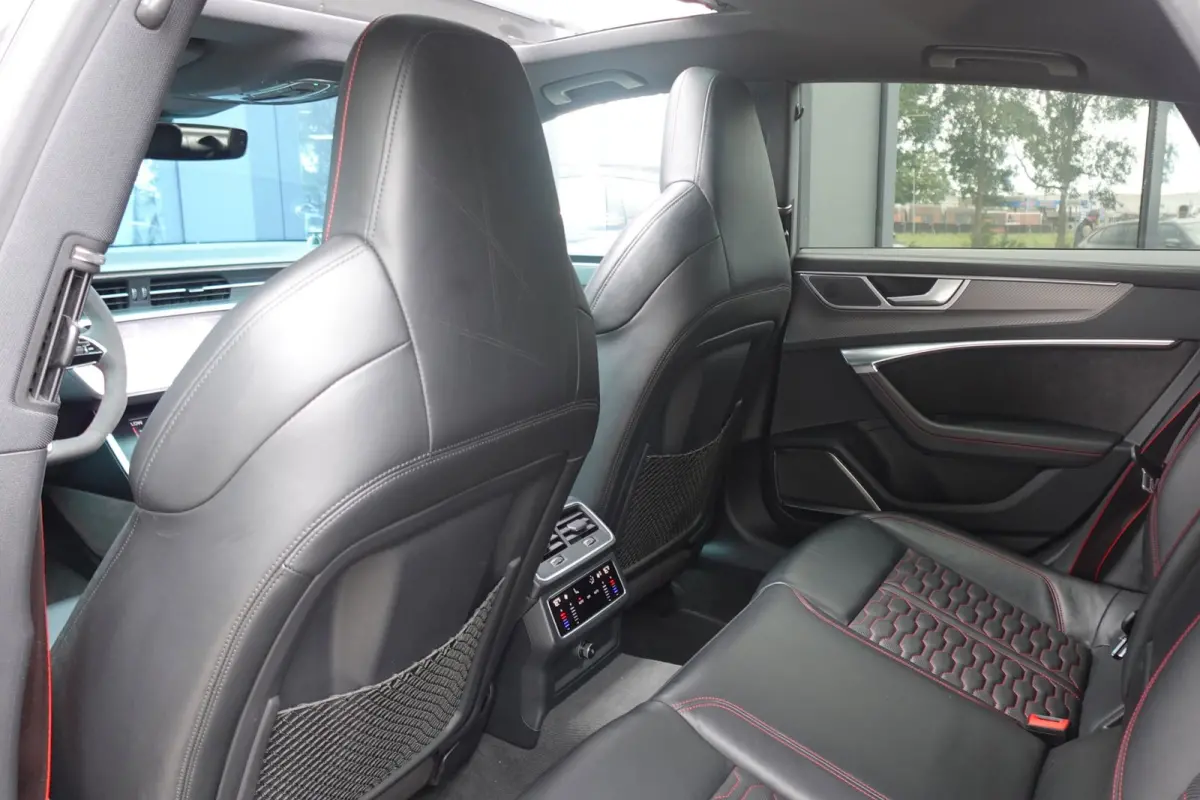 4.0 TFSI RS 7 quattro PANO HUD KEYLESS SFEER