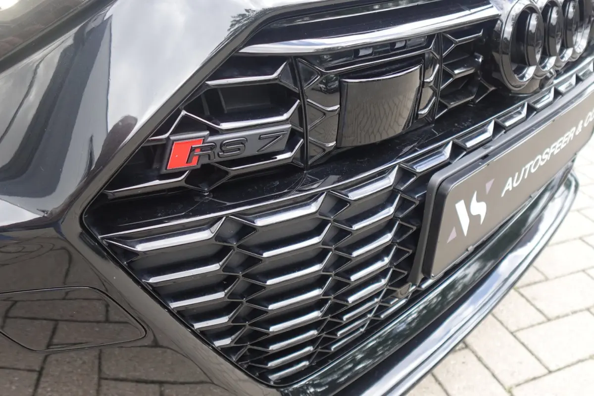 4.0 TFSI RS 7 quattro PANO HUD KEYLESS SFEER