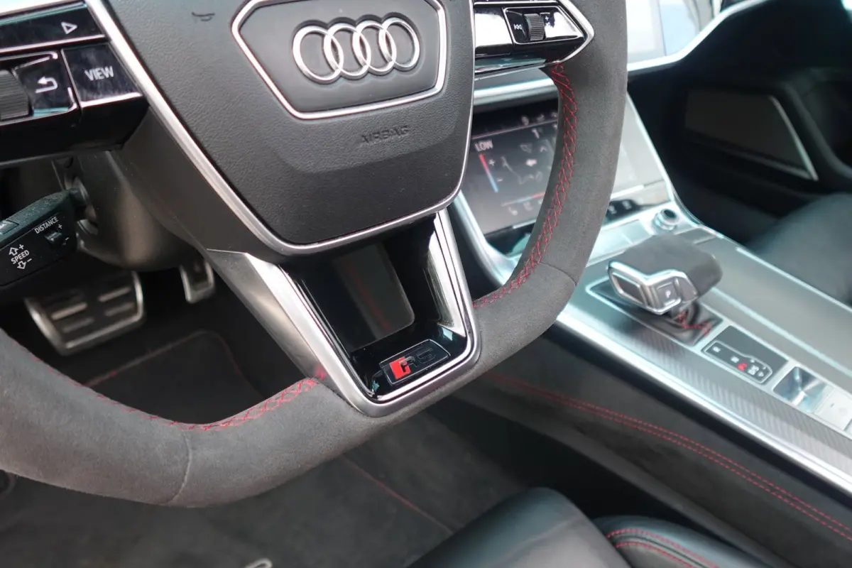 4.0 TFSI RS 7 quattro PANO HUD KEYLESS SFEER